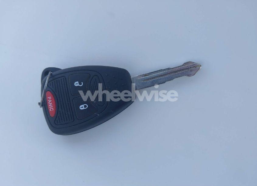 Photo 11 of 2013 Chrysler 200 TOURING (VIN 1C3CCBBB4DN595690)