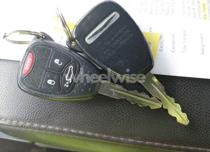 Photo 11 of 2013 Chrysler 200 TOURING (VIN 1C3CCBBB4DN615419)