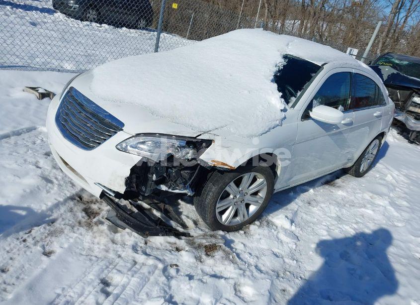 Photo 2 of 2013 Chrysler 200 TOURING (VIN 1C3CCBBB4DN615419)