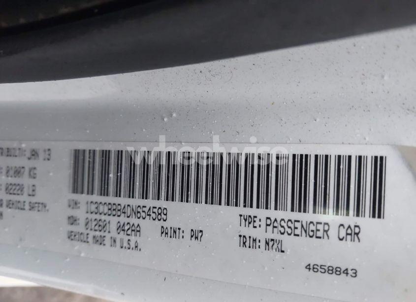 Photo 9 of 2013 Chrysler 200 TOURING (VIN 1C3CCBBB4DN654589)