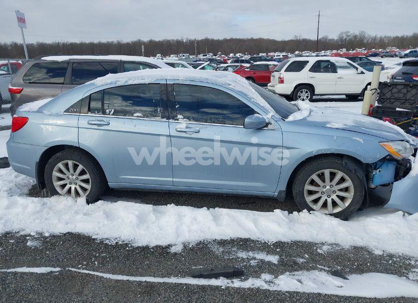 Photo 13 of 2013 Chrysler 200 TOURING (VIN 1C3CCBBB4DN656892)