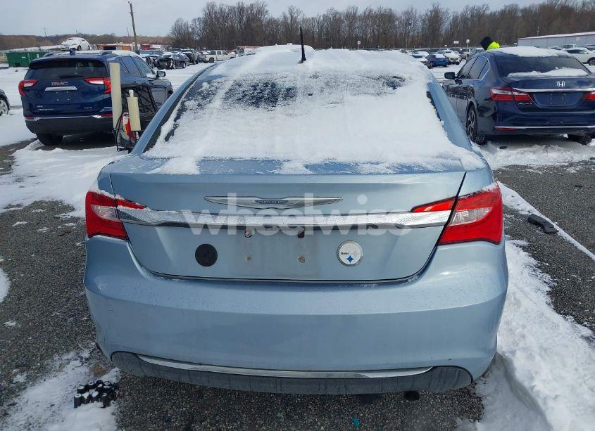 Photo 16 of 2013 Chrysler 200 TOURING (VIN 1C3CCBBB4DN656892)