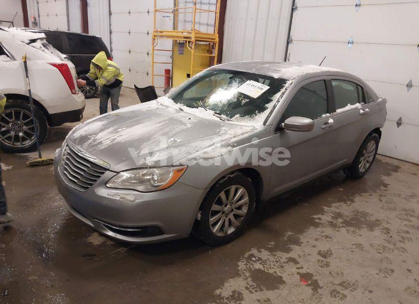Photo 2 of 2013 Chrysler 200 TOURING (VIN 1C3CCBBB4DN684644)