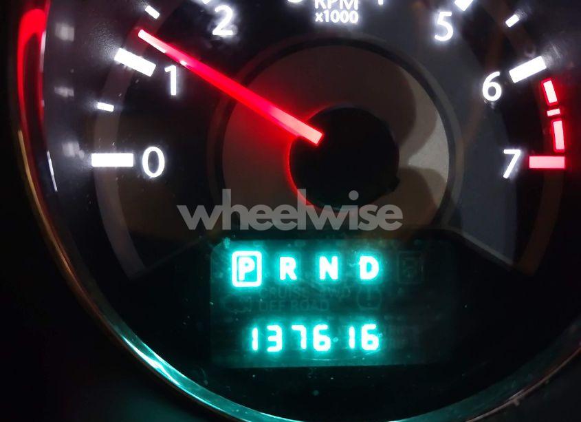 Photo 7 of 2013 Chrysler 200 TOURING (VIN 1C3CCBBB4DN684644)