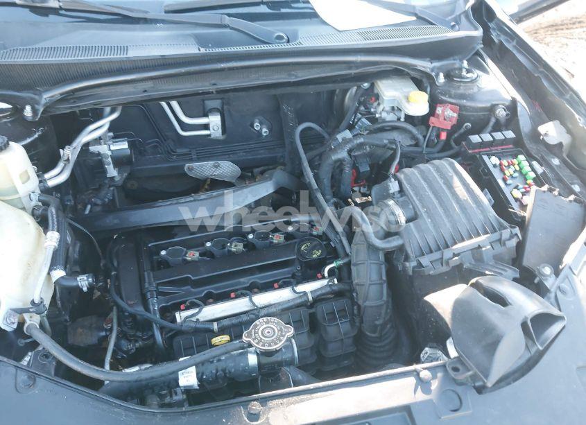 Photo 10 of 2013 Chrysler 200 TOURING (VIN 1C3CCBBB4DN724057)