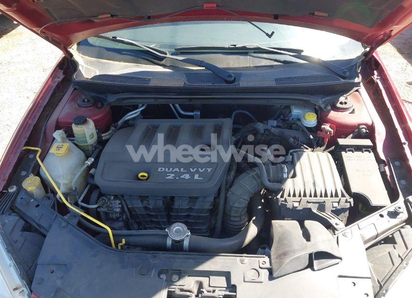 Photo 10 of 2013 Chrysler 200 TOURING (VIN 1C3CCBBB4DN724298)