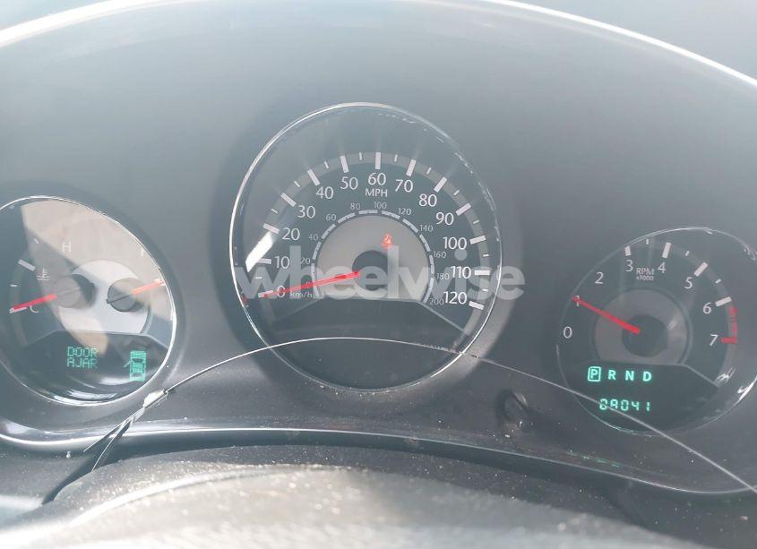 Photo 7 of 2012 Chrysler 200 TOURING (VIN 1C3CCBBB5CN126770)