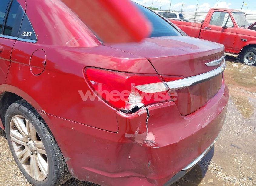 Photo 6 of 2012 Chrysler 200 TOURING (VIN 1C3CCBBB5CN146341)