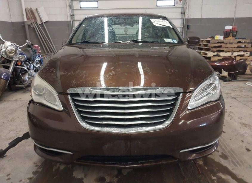 Photo 13 of 2012 Chrysler 200 TOURING (VIN 1C3CCBBB5CN180666)