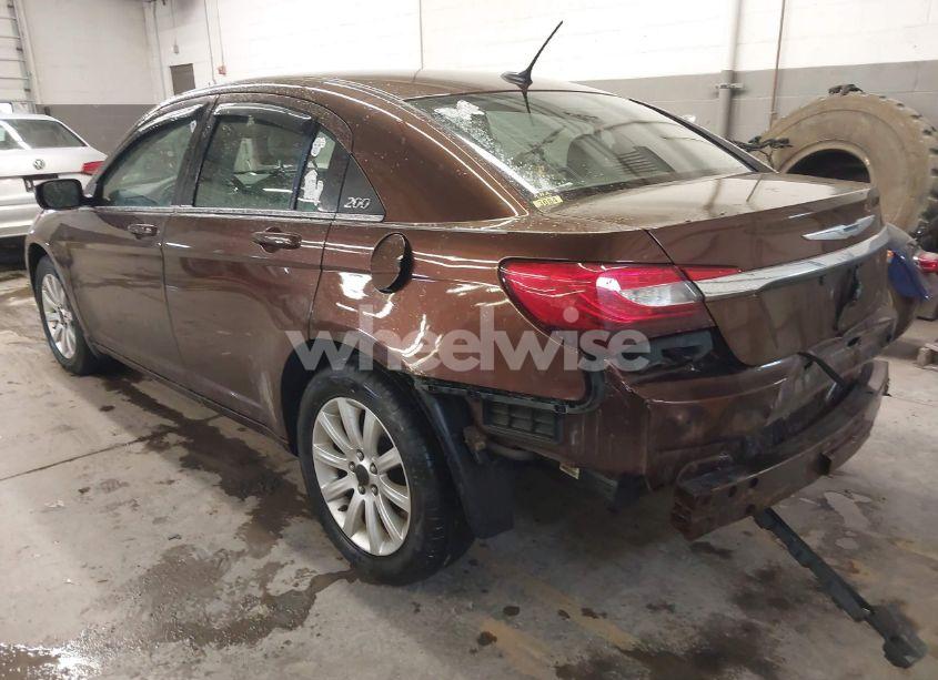 Photo 3 of 2012 Chrysler 200 TOURING (VIN 1C3CCBBB5CN180666)