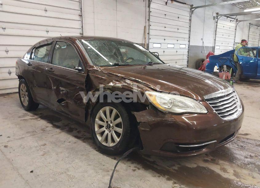 Photo 6 of 2012 Chrysler 200 TOURING (VIN 1C3CCBBB5CN180666)