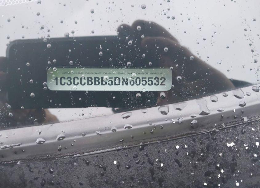 Photo 9 of 2013 Chrysler 200 TOURING (VIN 1C3CCBBB5DN605532)