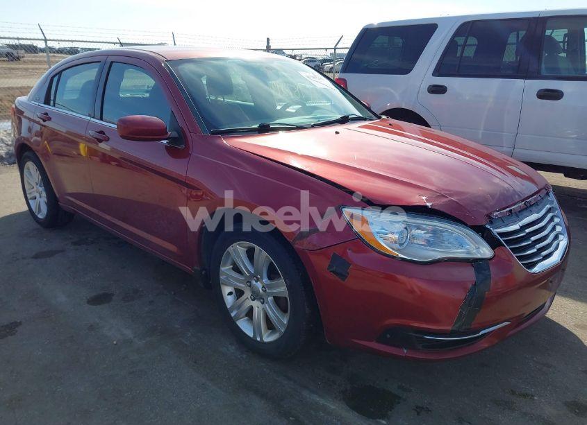 2013 Chrysler 200 TOURING (VIN 1C3CCBBB5DN655332) main photo