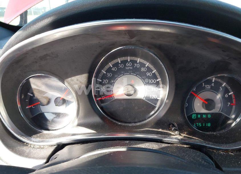 Photo 7 of 2013 Chrysler 200 TOURING (VIN 1C3CCBBB5DN655332)