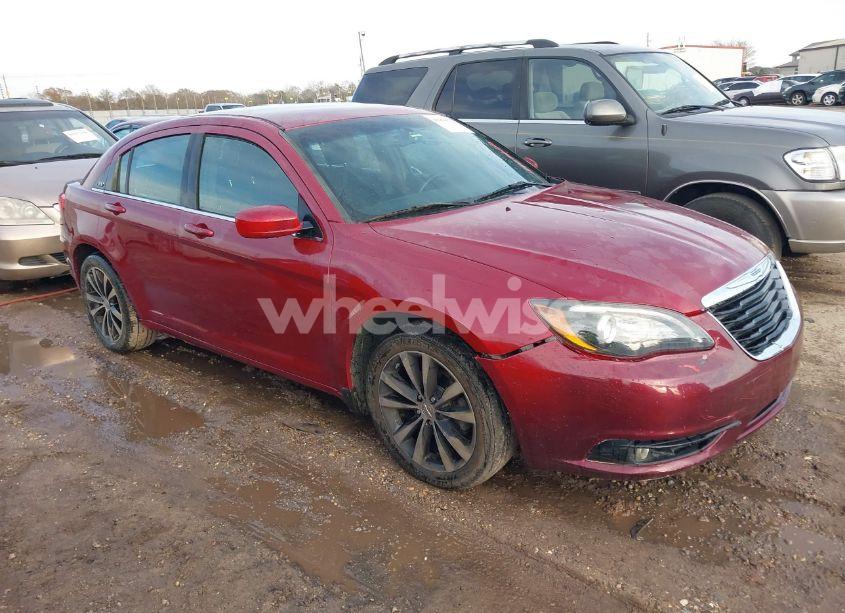 2013 Chrysler 200 TOURING (VIN 1C3CCBBB5DN679002) main photo