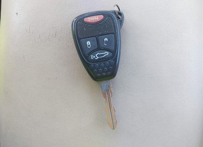 Photo 11 of 2013 Chrysler 200 TOURING (VIN 1C3CCBBB5DN764664)