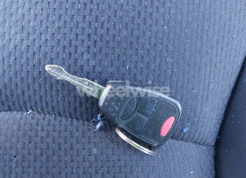 Photo 11 of 2014 Chrysler 200 TOURING (VIN 1C3CCBBB5EN176975)