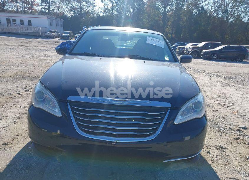 Photo 12 of 2014 Chrysler 200 TOURING (VIN 1C3CCBBB5EN176975)