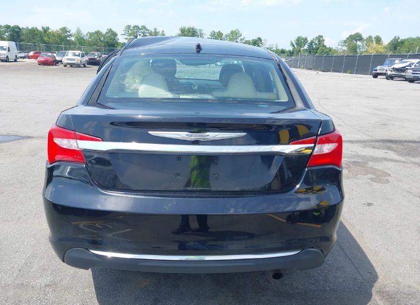 Photo 16 of 2014 Chrysler 200 TOURING (VIN 1C3CCBBB5EN185076)