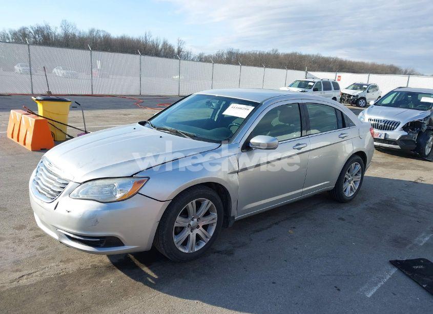 Photo 2 of 2012 Chrysler 200 TOURING (VIN 1C3CCBBB6CN175766)