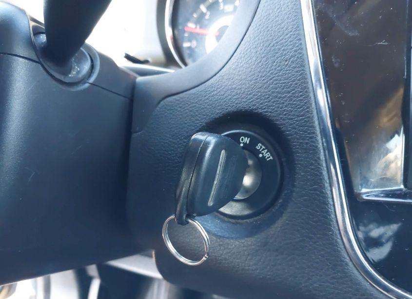 Photo 11 of 2012 Chrysler 200 TOURING (VIN 1C3CCBBB6CN299357)