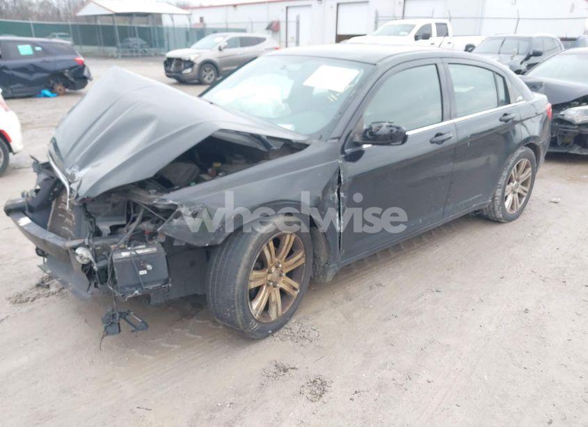 Photo 2 of 2012 Chrysler 200 TOURING (VIN 1C3CCBBB6CN303035)