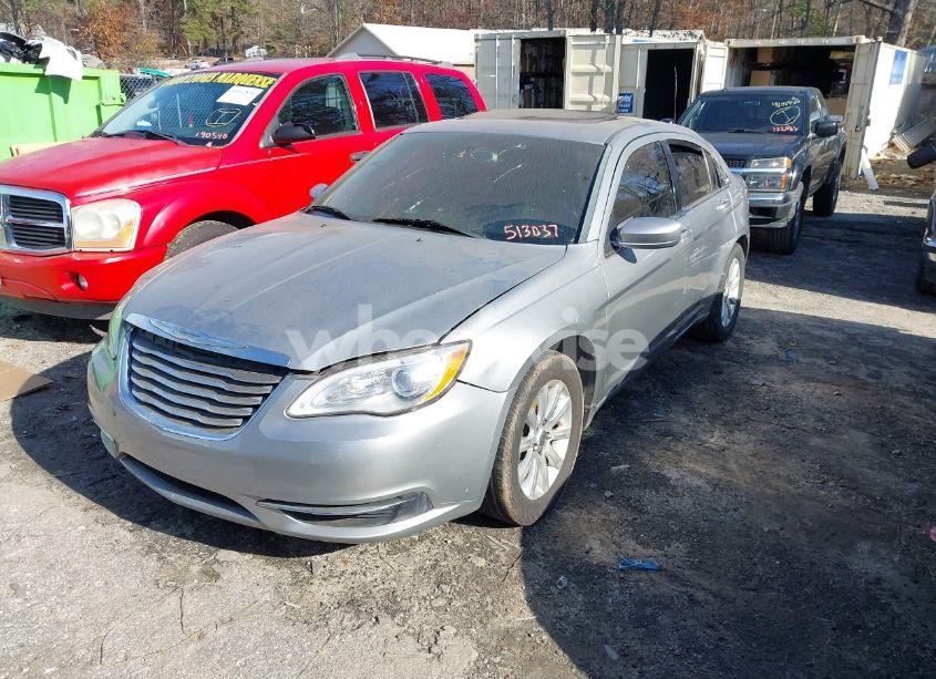 Photo 2 of 2013 Chrysler 200 TOURING (VIN 1C3CCBBB6DN513037)