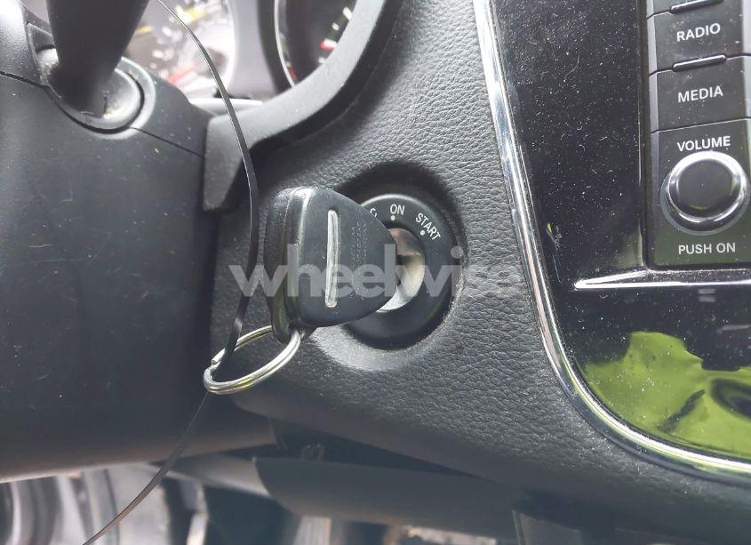 Photo 11 of 2013 Chrysler 200 TOURING (VIN 1C3CCBBB6DN543073)