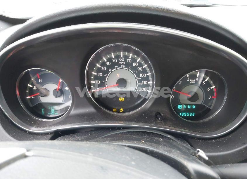 Photo 7 of 2013 Chrysler 200 TOURING (VIN 1C3CCBBB6DN543073)