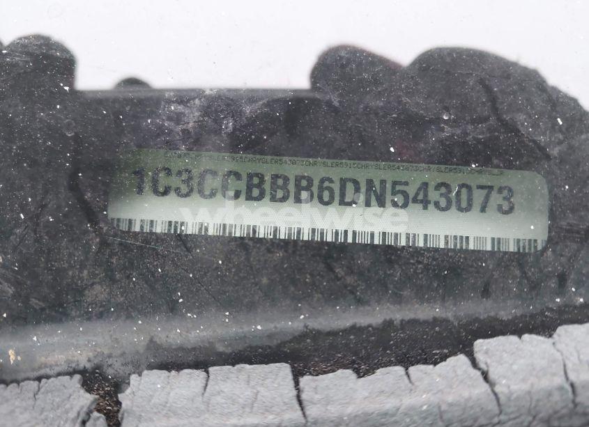 Photo 9 of 2013 Chrysler 200 TOURING (VIN 1C3CCBBB6DN543073)