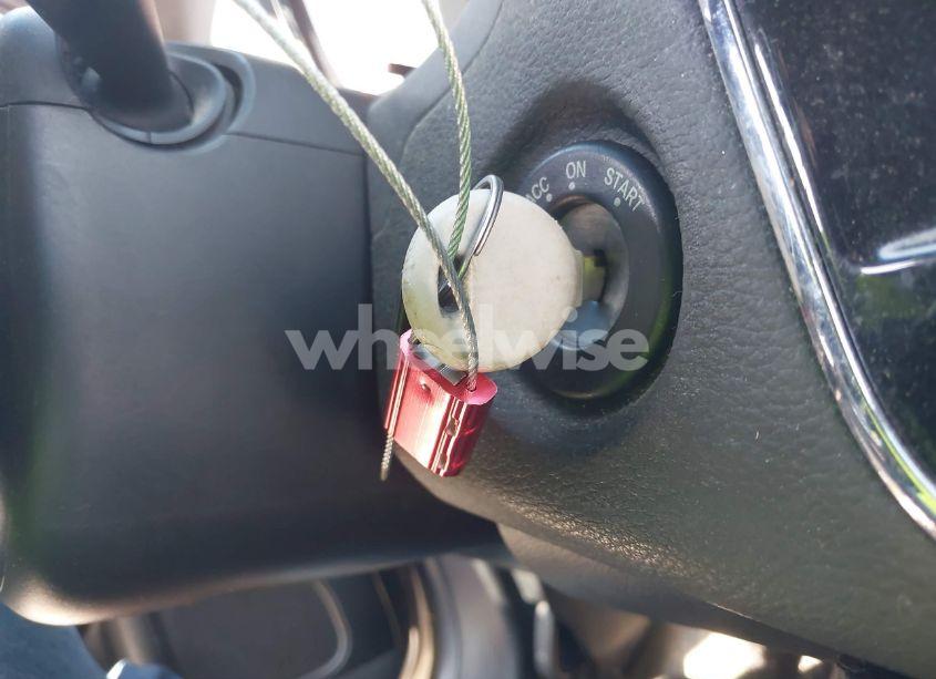 Photo 11 of 2013 Chrysler 200 TOURING (VIN 1C3CCBBB6DN600095)