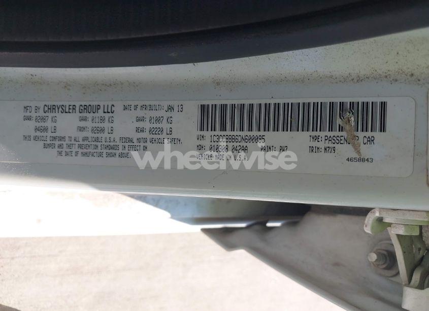 Photo 9 of 2013 Chrysler 200 TOURING (VIN 1C3CCBBB6DN600095)