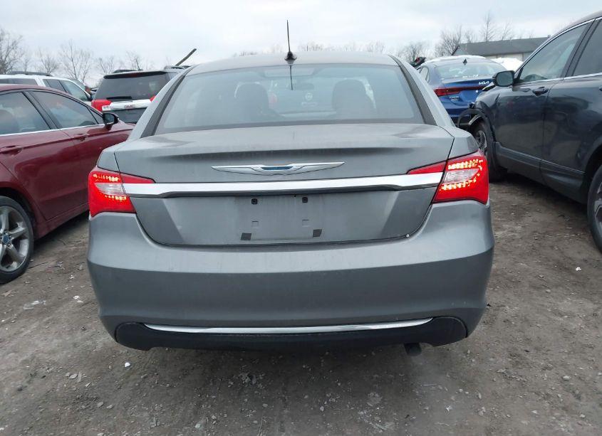 Photo 16 of 2013 Chrysler 200 TOURING (VIN 1C3CCBBB6DN602235)
