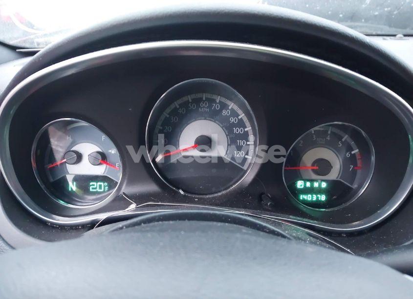 Photo 16 of 2013 Chrysler 200 TOURING (VIN 1C3CCBBB6DN674519)