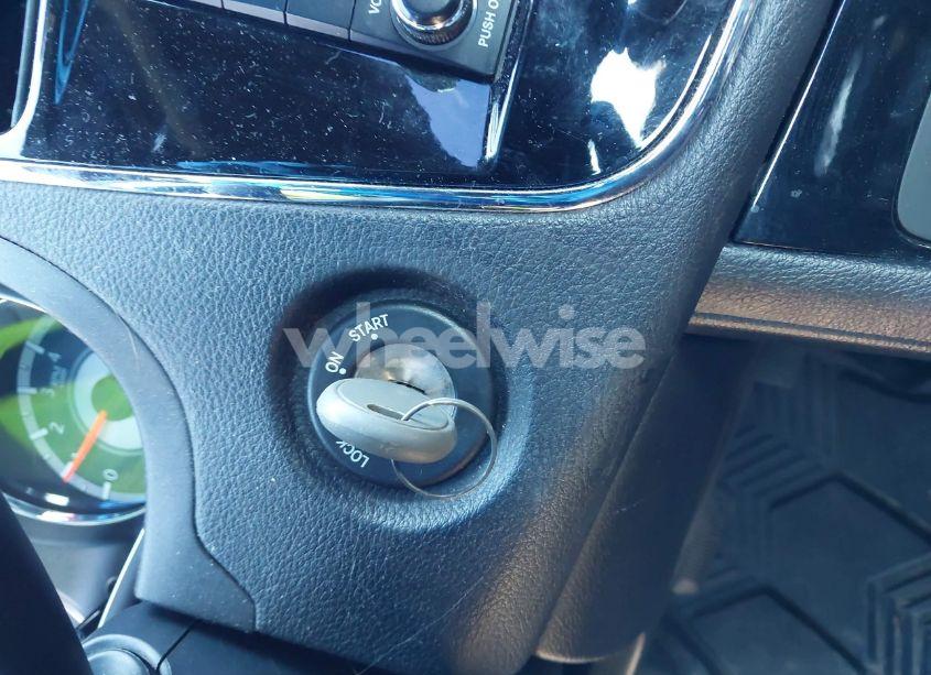 Photo 11 of 2014 Chrysler 200 TOURING (VIN 1C3CCBBB6EN107356)