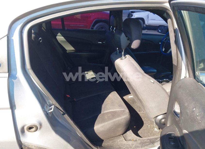 Photo 8 of 2014 Chrysler 200 TOURING (VIN 1C3CCBBB6EN107356)