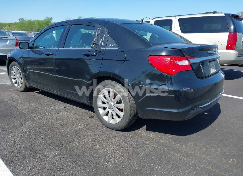 Photo 3 of 2014 Chrysler 200 TOURING (VIN 1C3CCBBB6EN140731)
