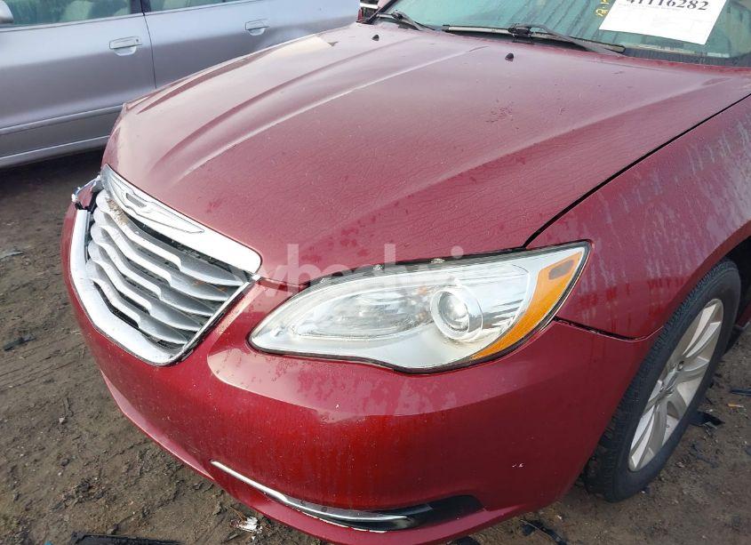 Photo 15 of 2014 Chrysler 200 TOURING (VIN 1C3CCBBB6EN171686)