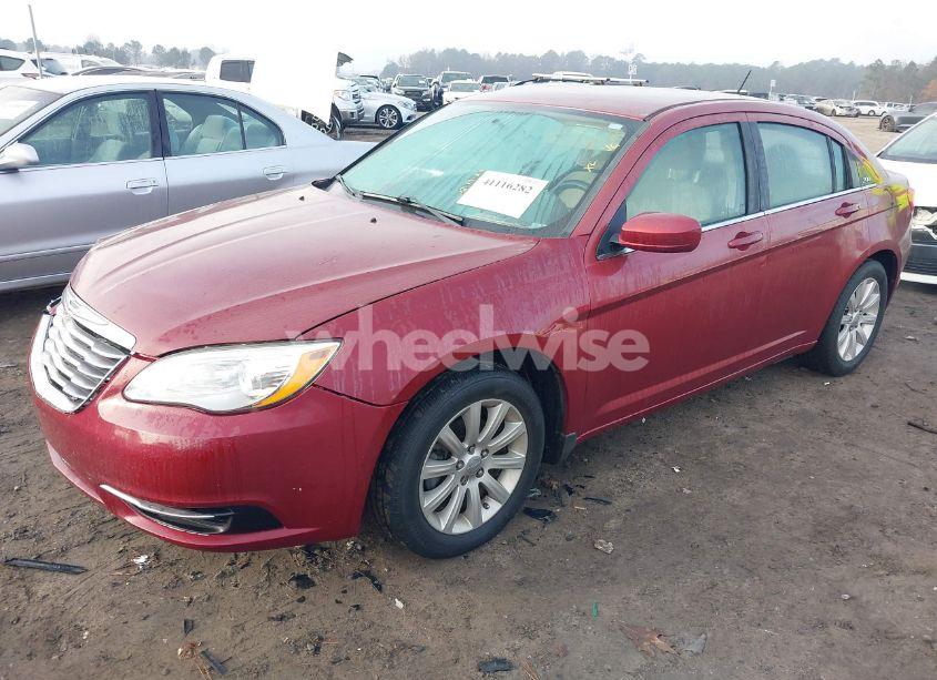 Photo 2 of 2014 Chrysler 200 TOURING (VIN 1C3CCBBB6EN171686)