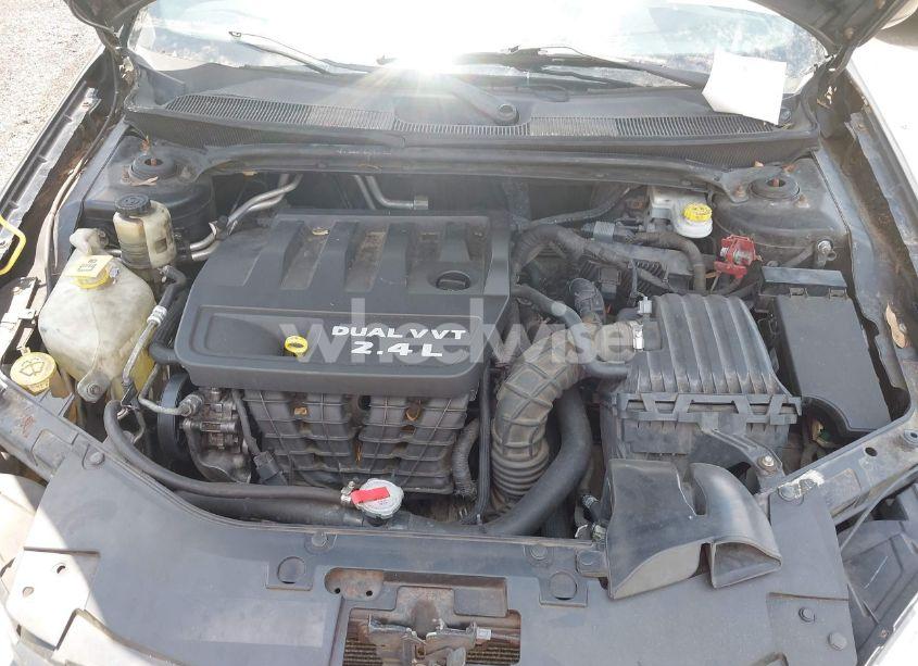 Photo 10 of 2012 Chrysler 200 TOURING (VIN 1C3CCBBB7CN103765)