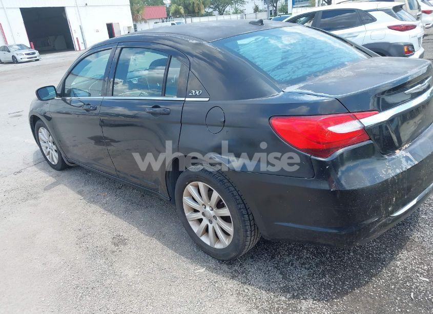 Photo 3 of 2012 Chrysler 200 TOURING (VIN 1C3CCBBB7CN103765)