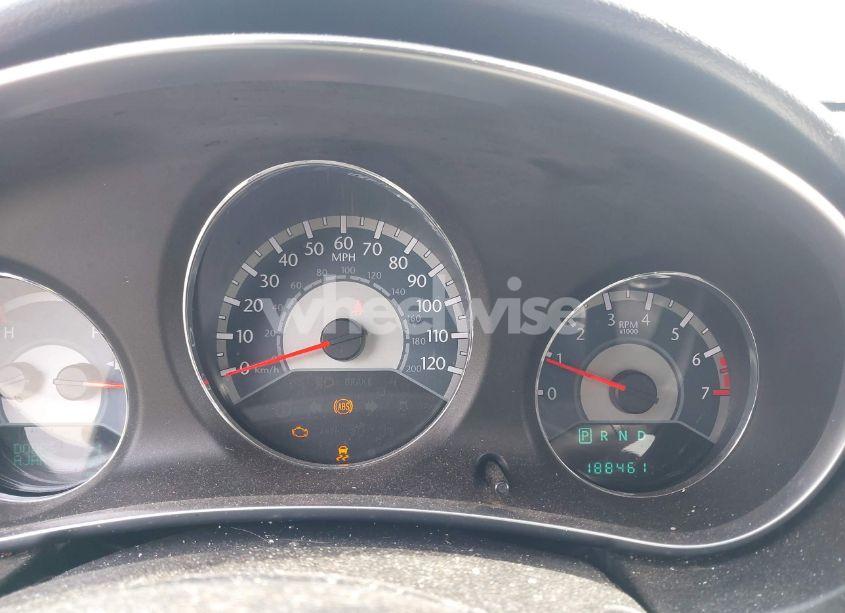 Photo 7 of 2012 Chrysler 200 TOURING (VIN 1C3CCBBB7CN125569)