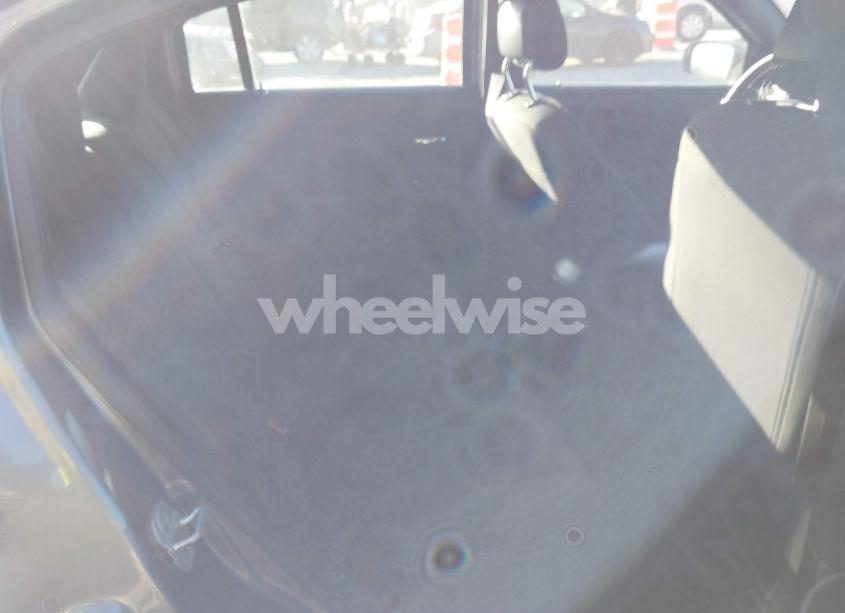 Photo 8 of 2012 Chrysler 200 TOURING (VIN 1C3CCBBB7CN127404)