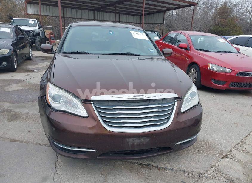 Photo 6 of 2012 Chrysler 200 TOURING (VIN 1C3CCBBB7CN226739)