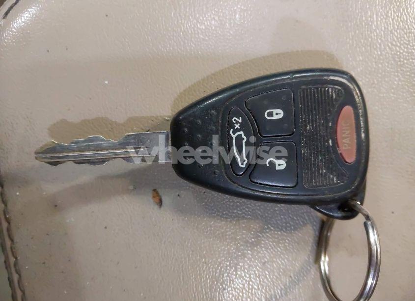 Photo 11 of 2013 Chrysler 200 TOURING (VIN 1C3CCBBB7DN570797)