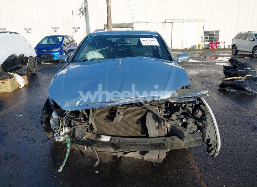 Photo 13 of 2013 Chrysler 200 TOURING (VIN 1C3CCBBB7DN593643)