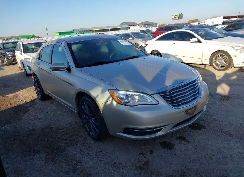 2013 Chrysler 200 TOURING (VIN 1C3CCBBB7DN694178) main photo