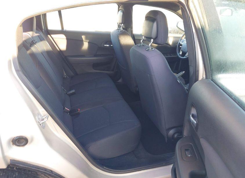 Photo 8 of 2013 Chrysler 200 TOURING (VIN 1C3CCBBB7DN694178)