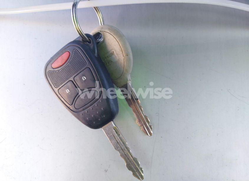 Photo 11 of 2013 Chrysler 200 TOURING (VIN 1C3CCBBB7DN732380)