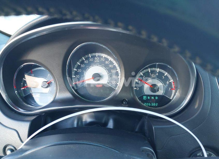 Photo 7 of 2013 Chrysler 200 TOURING (VIN 1C3CCBBB7DN732380)